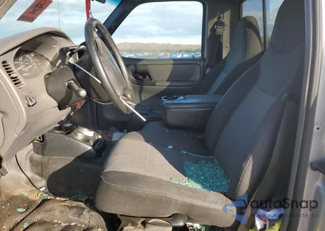 2003 Ford Ranger z USA, uszkodzony, nr VIN 1FTYR10D83TA28407